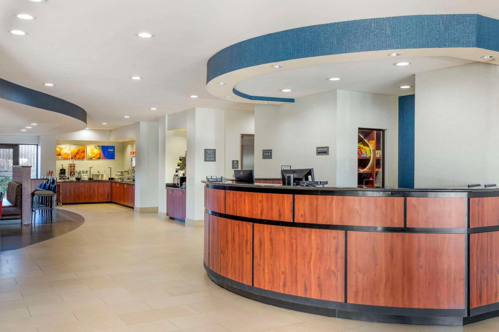 Comfort Suites Whitsett - Greensboro East Exteriér fotografie