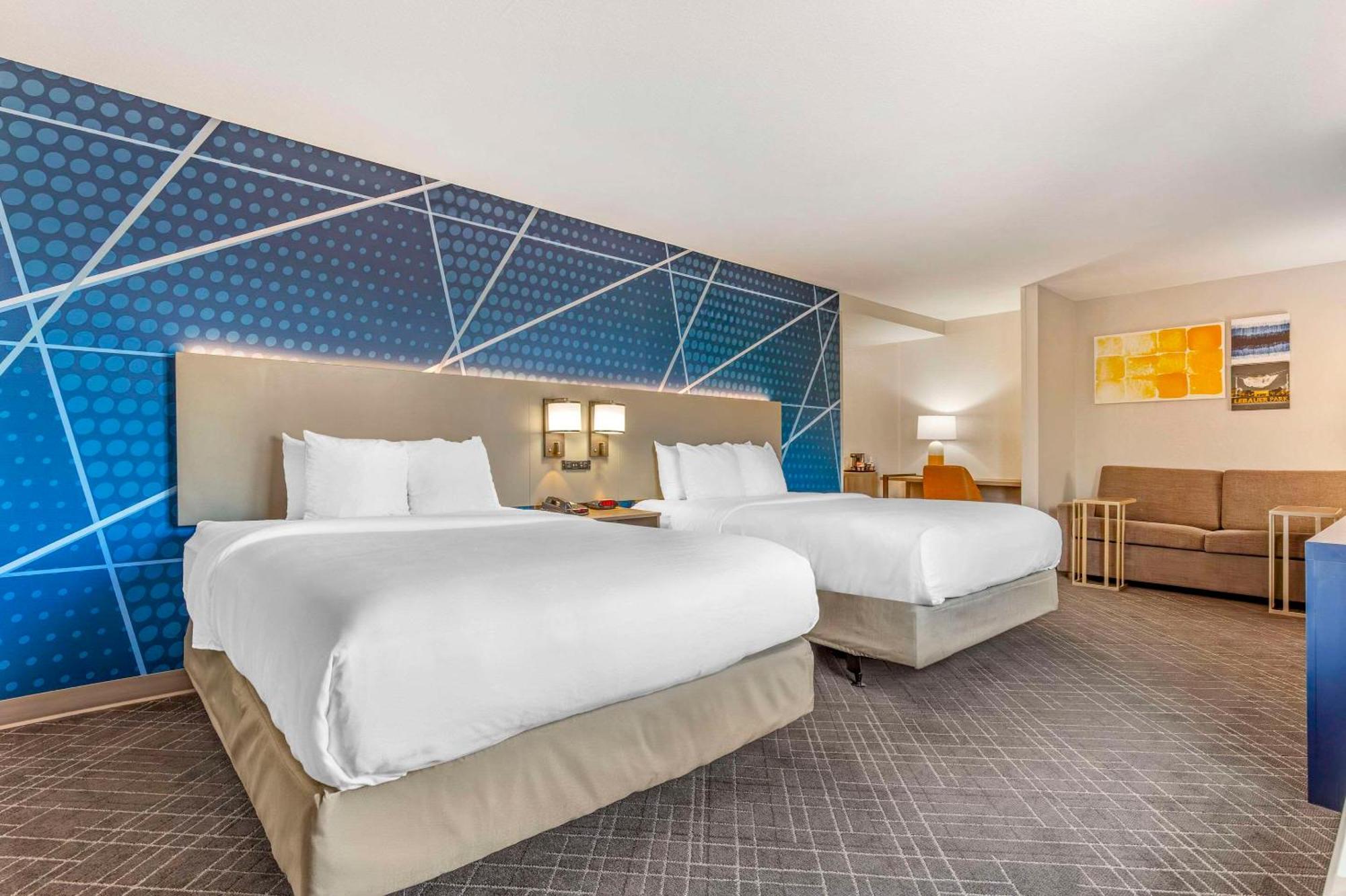 Comfort Suites Whitsett - Greensboro East Exteriér fotografie