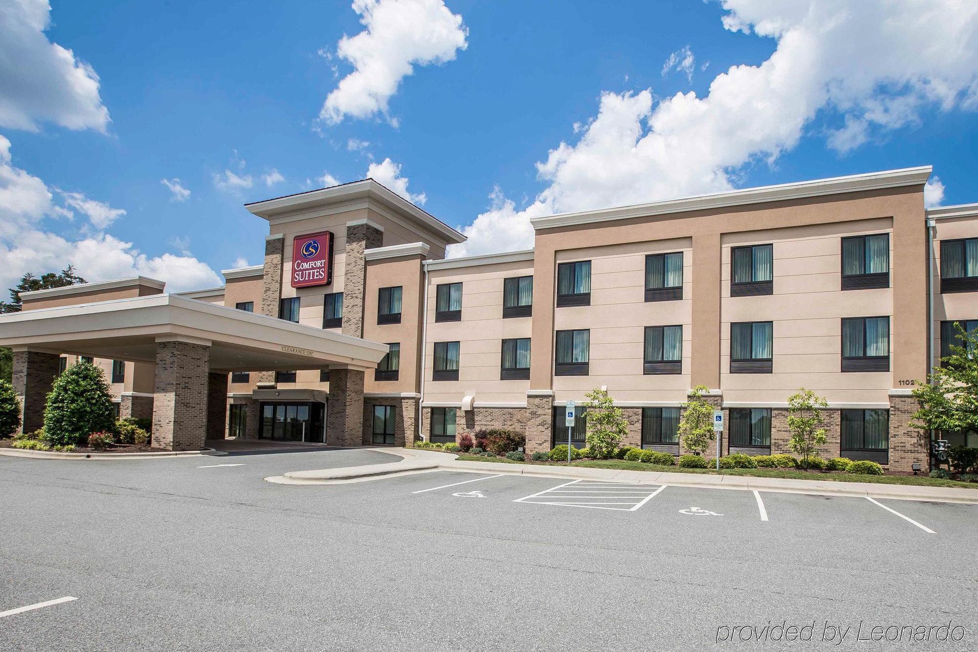 Comfort Suites Whitsett - Greensboro East Exteriér fotografie