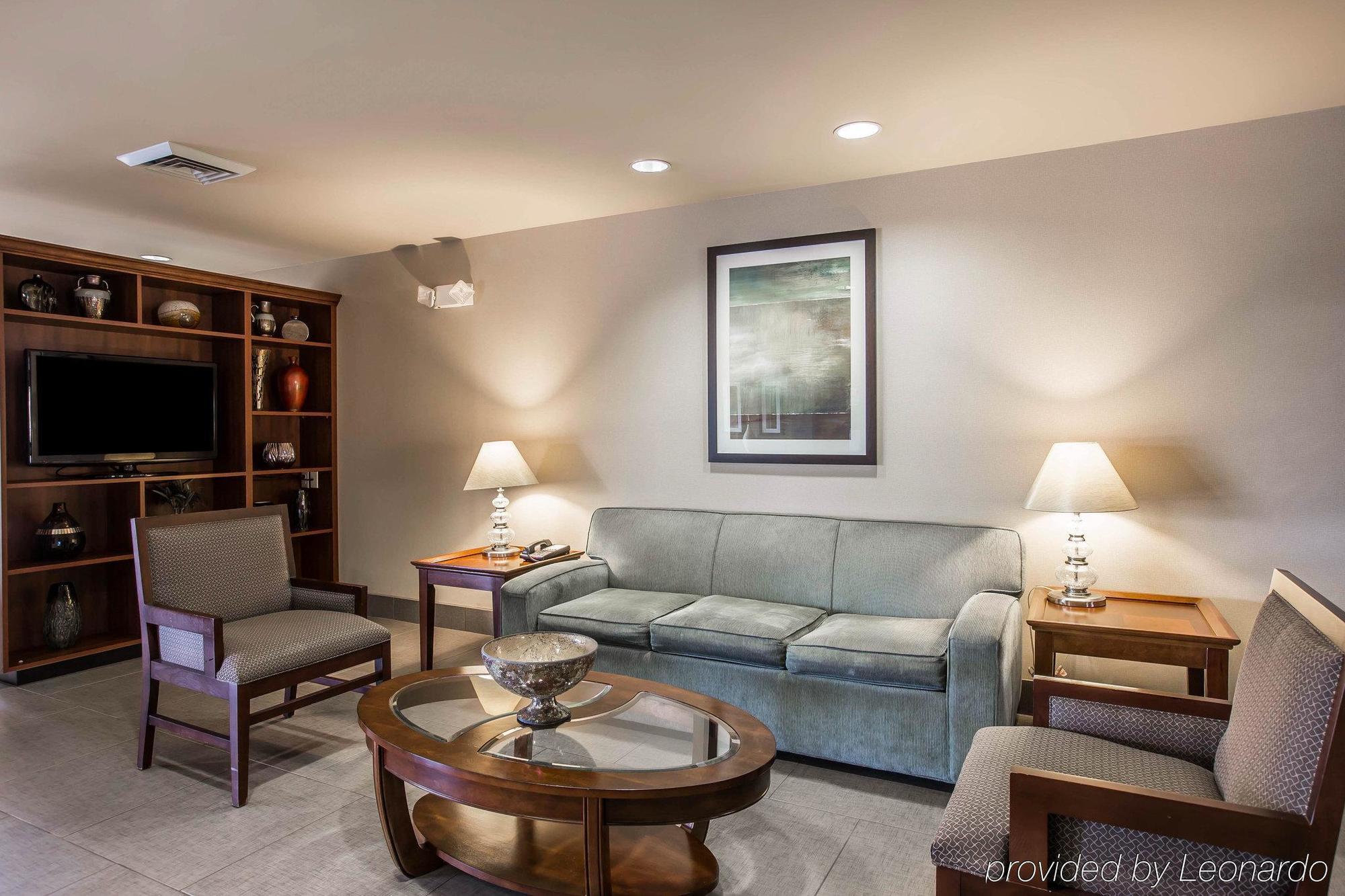 Comfort Suites Whitsett - Greensboro East Exteriér fotografie