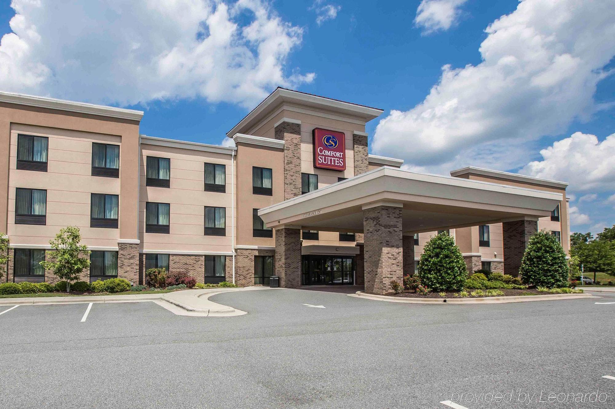 Comfort Suites Whitsett - Greensboro East Exteriér fotografie