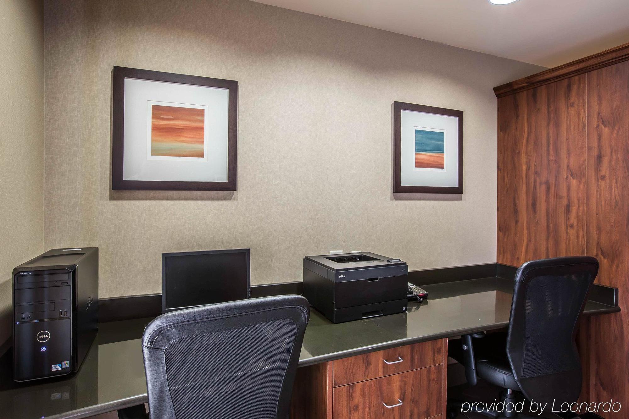 Comfort Suites Whitsett - Greensboro East Exteriér fotografie